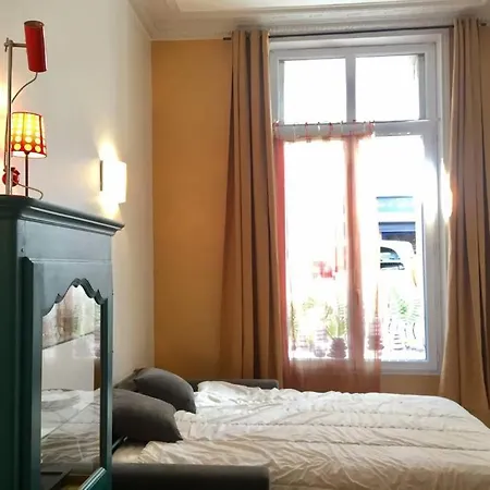 Charmant En Plein Coeur Du Marais Paris